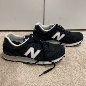 New Balance 515 - Used. Black. Size 8.5